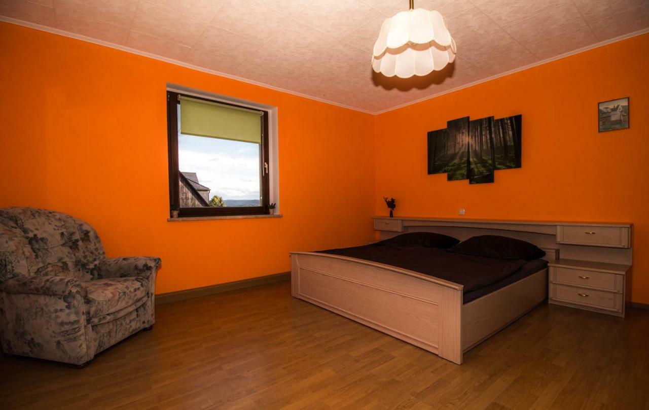 Am Balkon Des Erzgebirges Apartment Bernsbach Ngoại thất bức ảnh